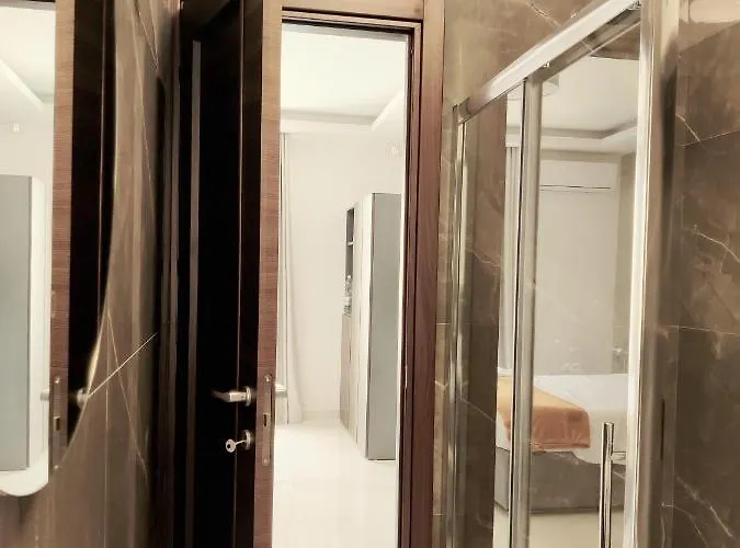 Southshore Gazde/Camere de închiriat